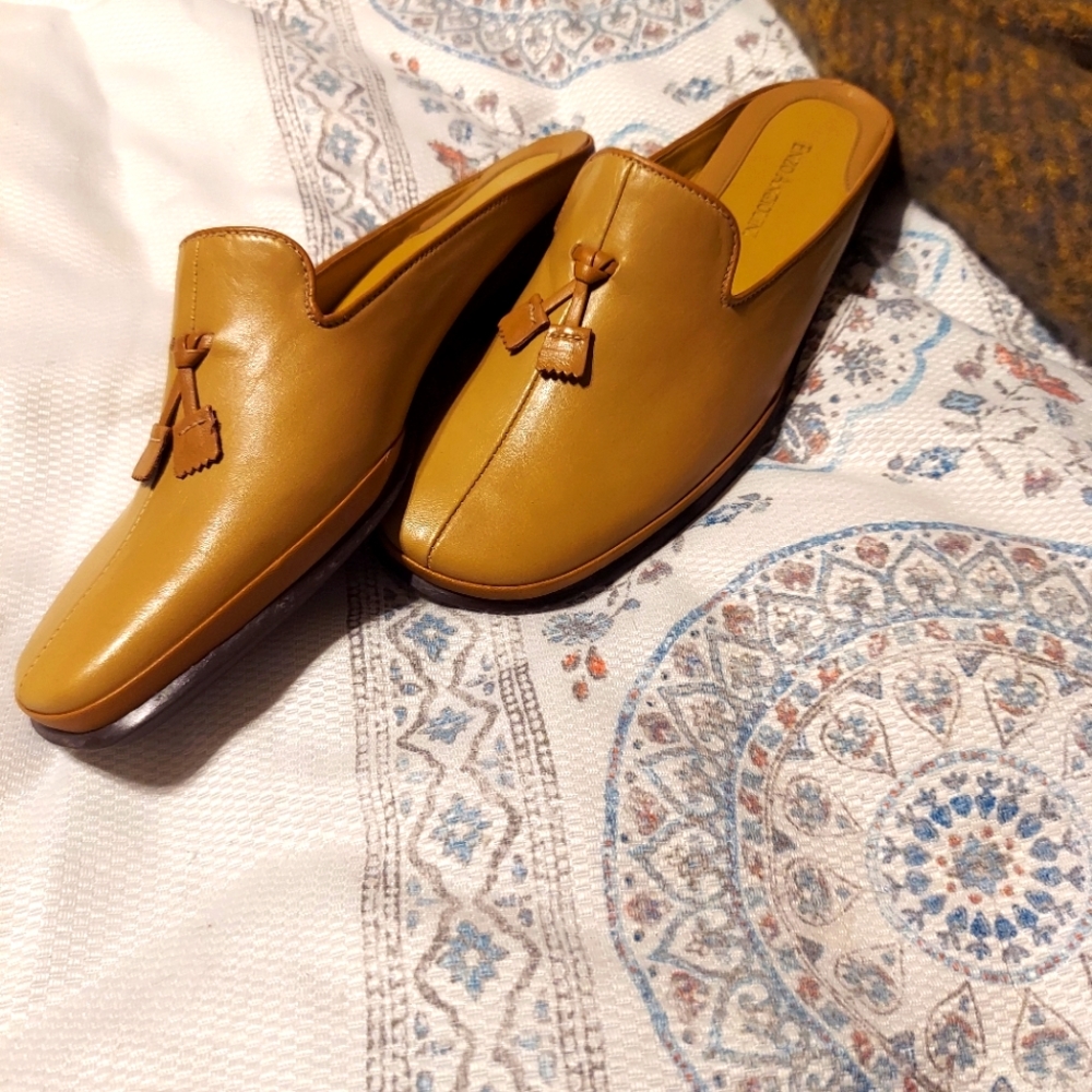 Enzo Angiolini Tann Macbeth Flat